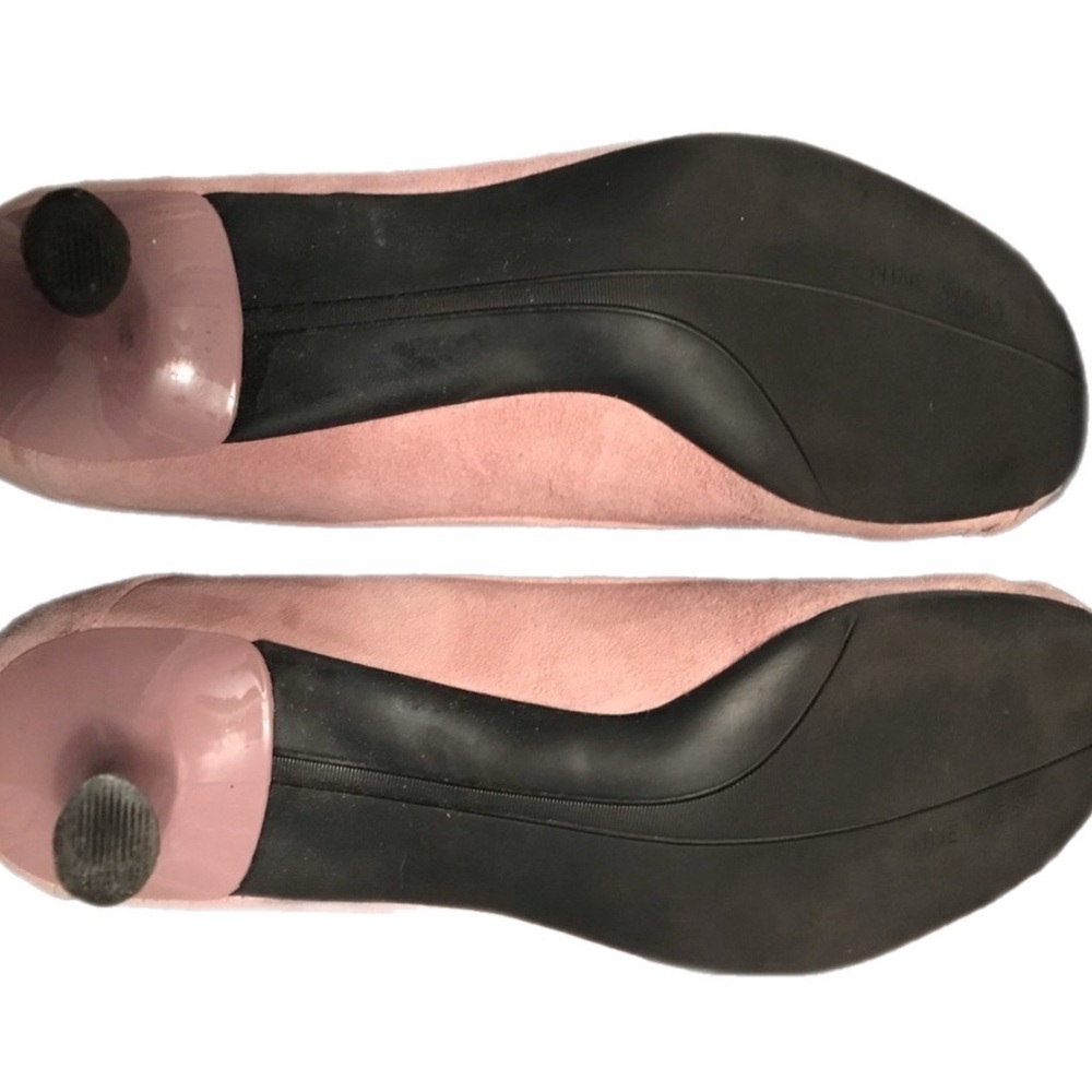 Nine West Womens size 8 light pink suede heels - Picture 5 of 5